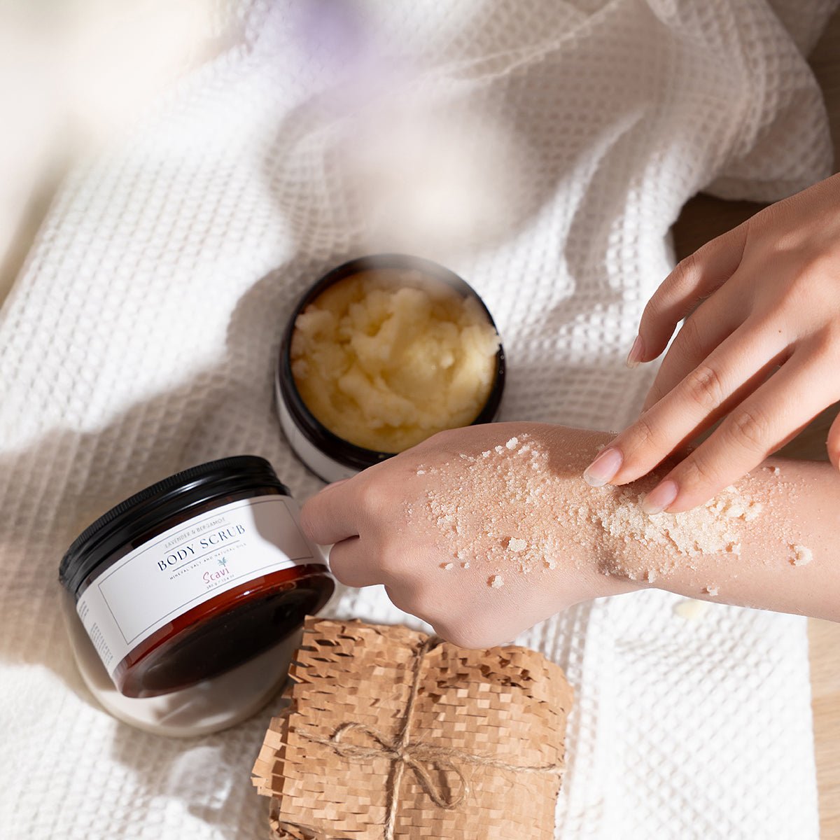 #epsom #epsomsalt #saltbath #bodyoil #bodyscrub #bodywash #infaredlamp #scavi